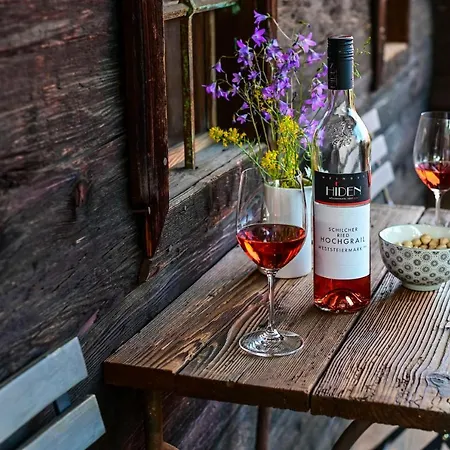 Weinstoeckl Hochgrail Pures Sein Holiday home *